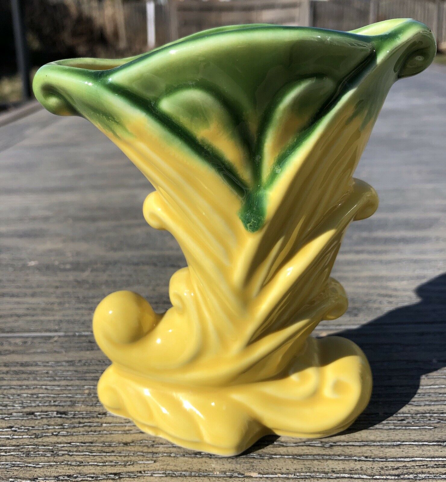 Vintage 5” Tall Shawnee Yellow Green Cornucopia Vase Marked Usa 1940s
