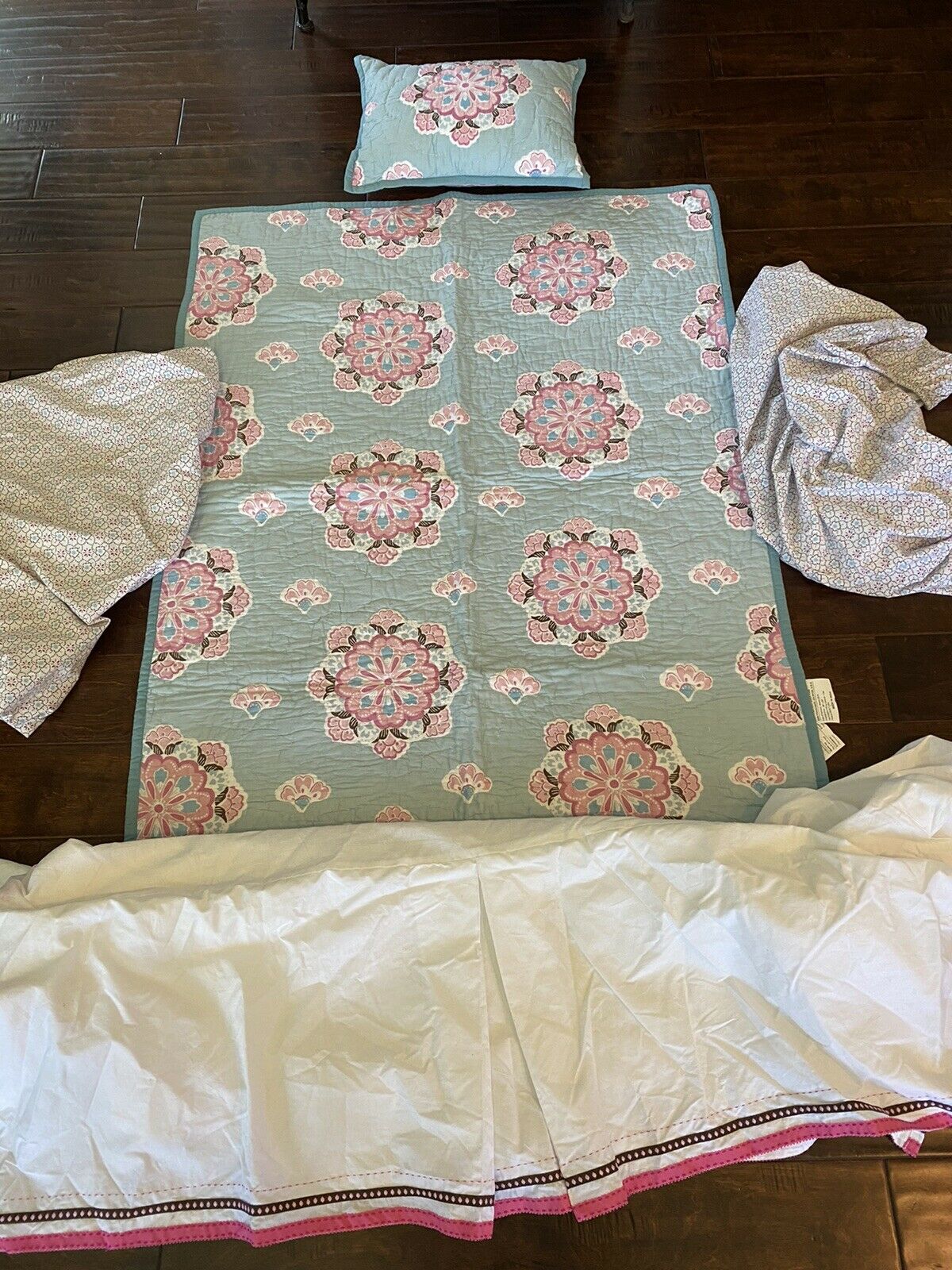 Pottery Barn Kids Crib Quilt Pillow And Sham 2 Sheets Crib Skirt Pink Floral