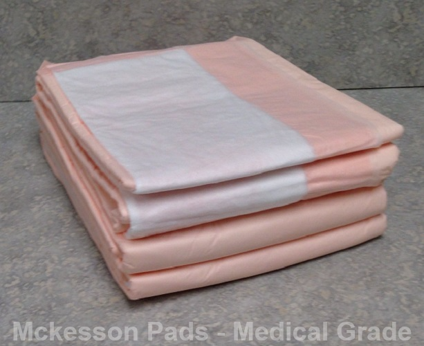 100 30x30 Mckesson Ultra Thick Heavy Dog Puppy Training Pee Pads Underpads