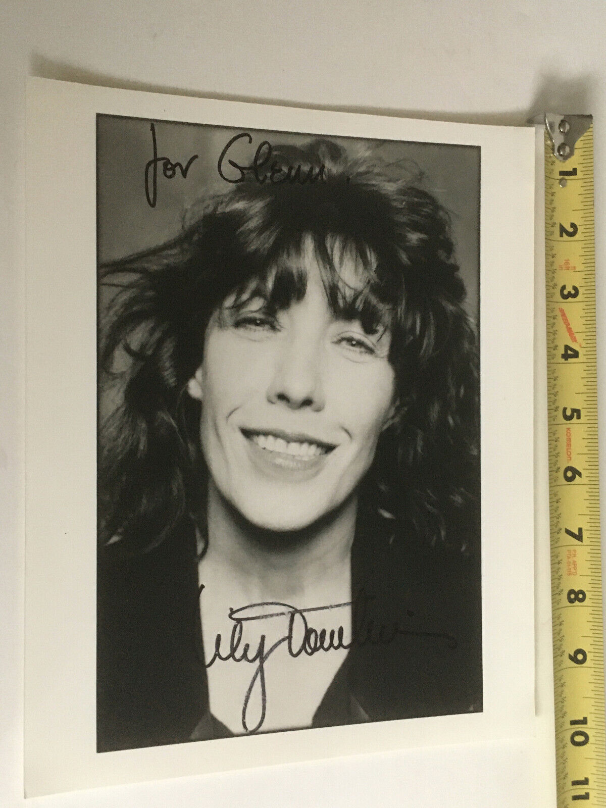 Vtg Autograph Signed Card Signature Actor Actress Photo Lily Tomlin