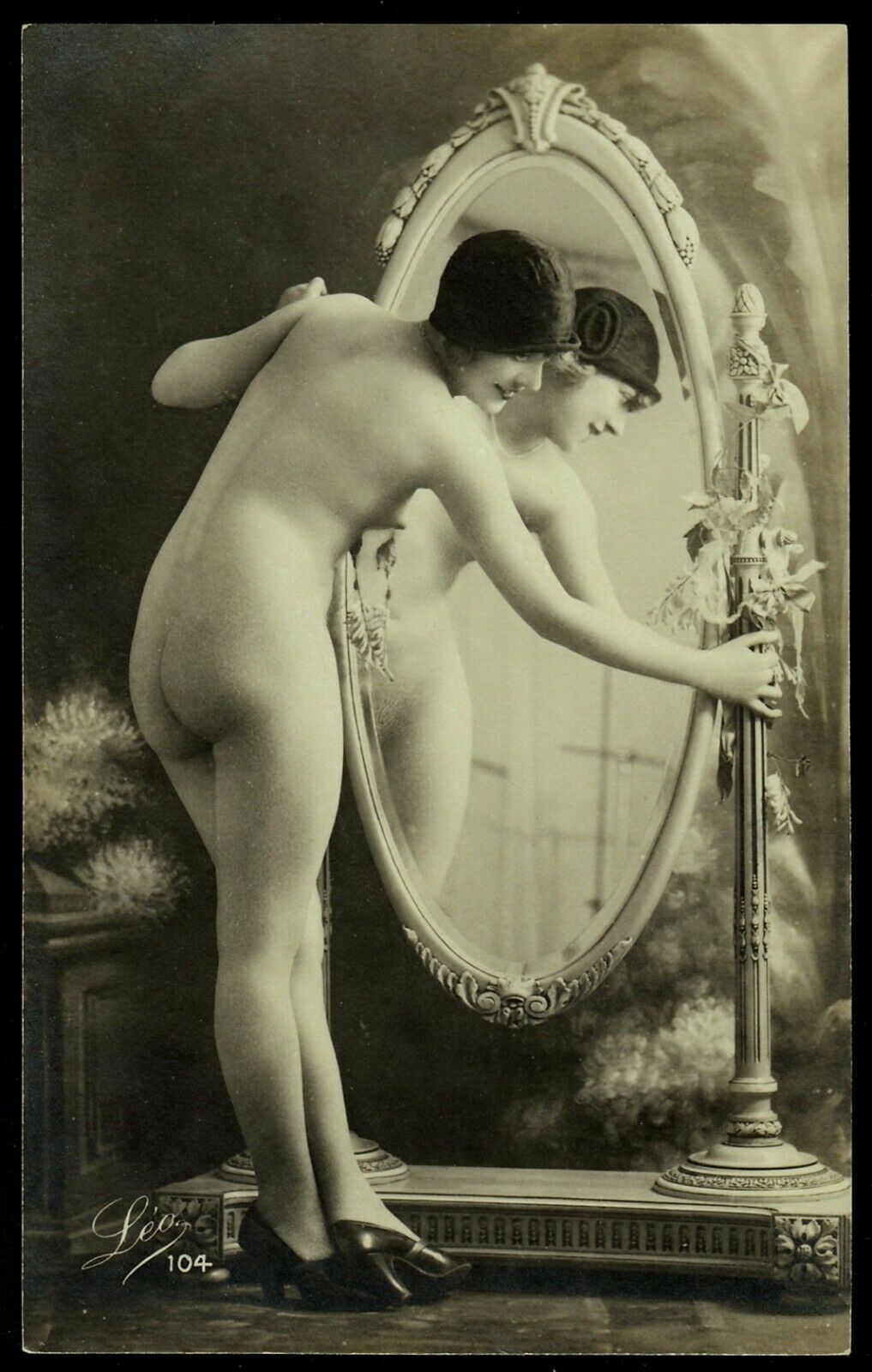 Original 1910 French Postcard Photo Delicate Nude Girl Hat Rear View Mirror
