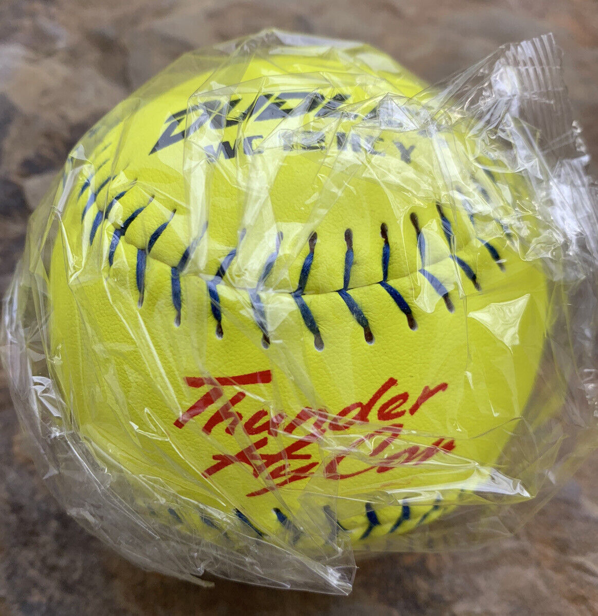 Dudley Thunder Hycon Usssa Classic Plus Softball. New